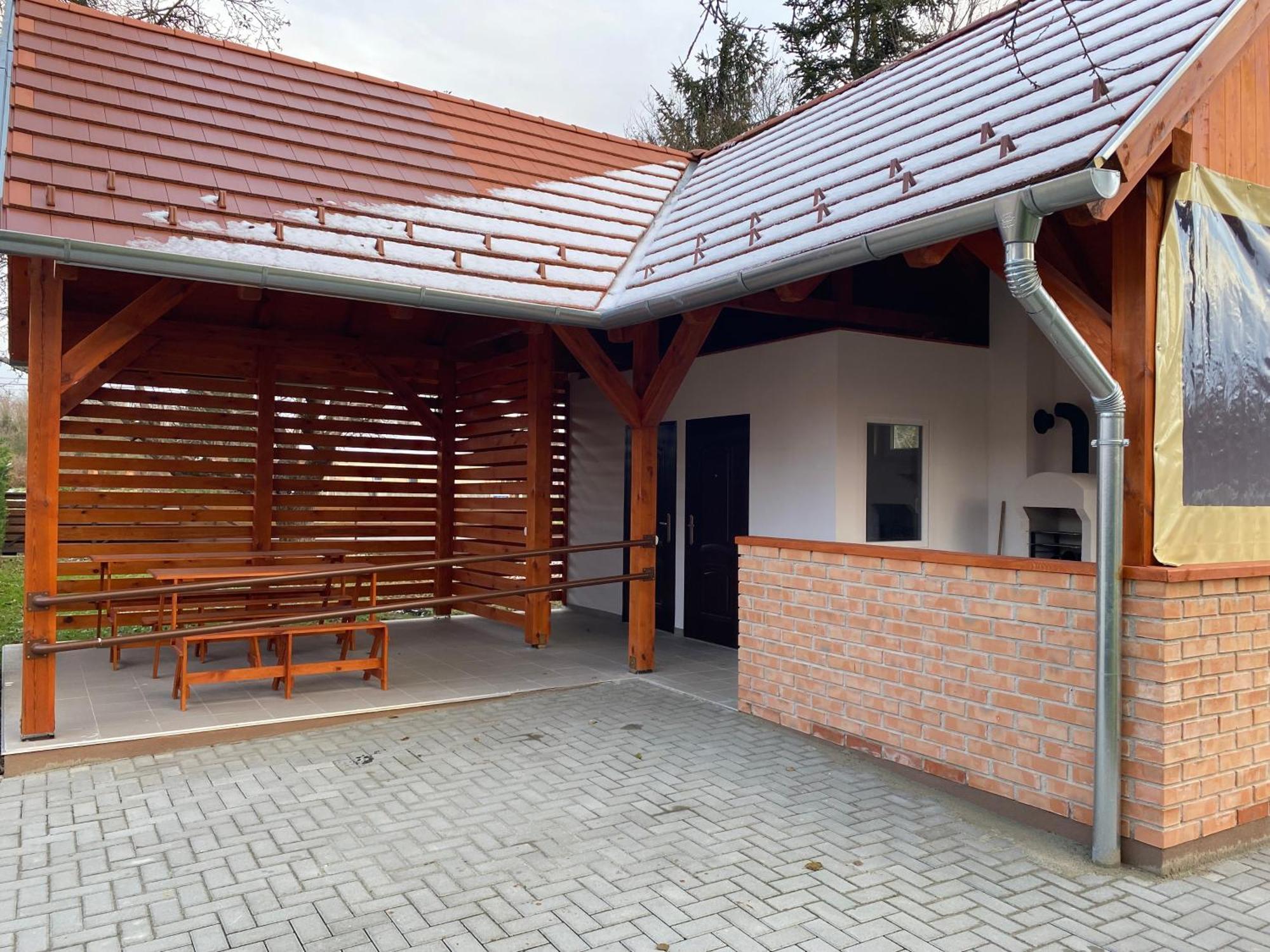 Okerka Vendeghaz Apartment Csesztreg Exterior photo